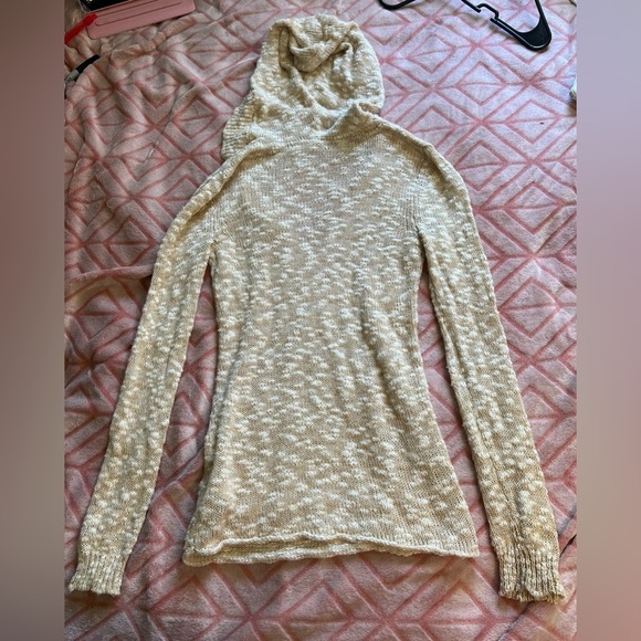 #275 Roxy pullover - Picture 4 of 6